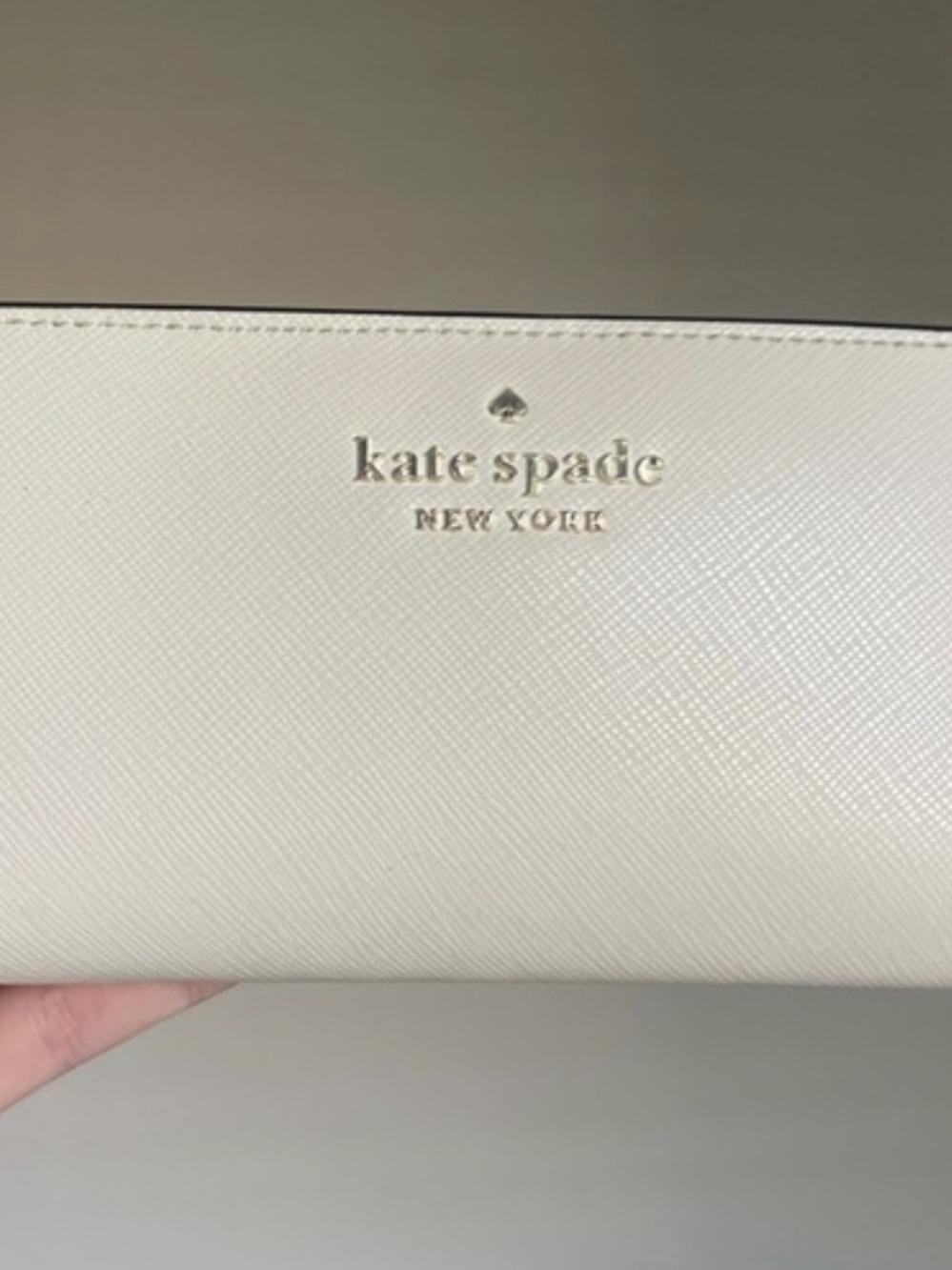 kate spade New York Off-White Saffiano Wallet